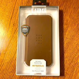 UAG Urban Armor Gear iPhone folio